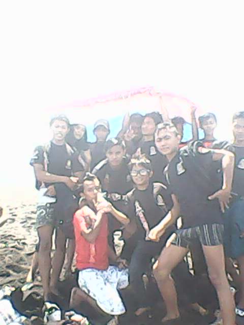 Kunjunga ke pantai